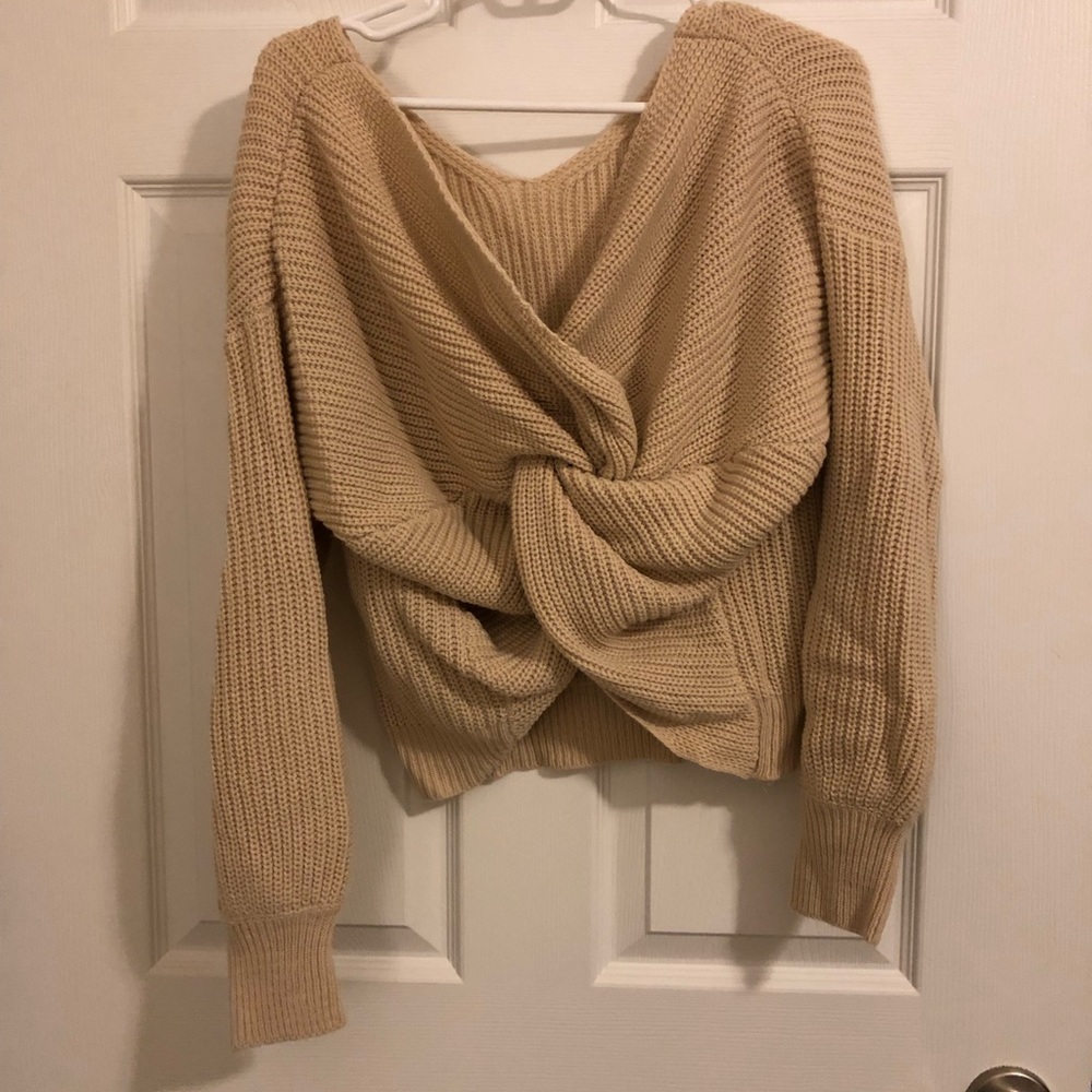 Robbed twist back sweater